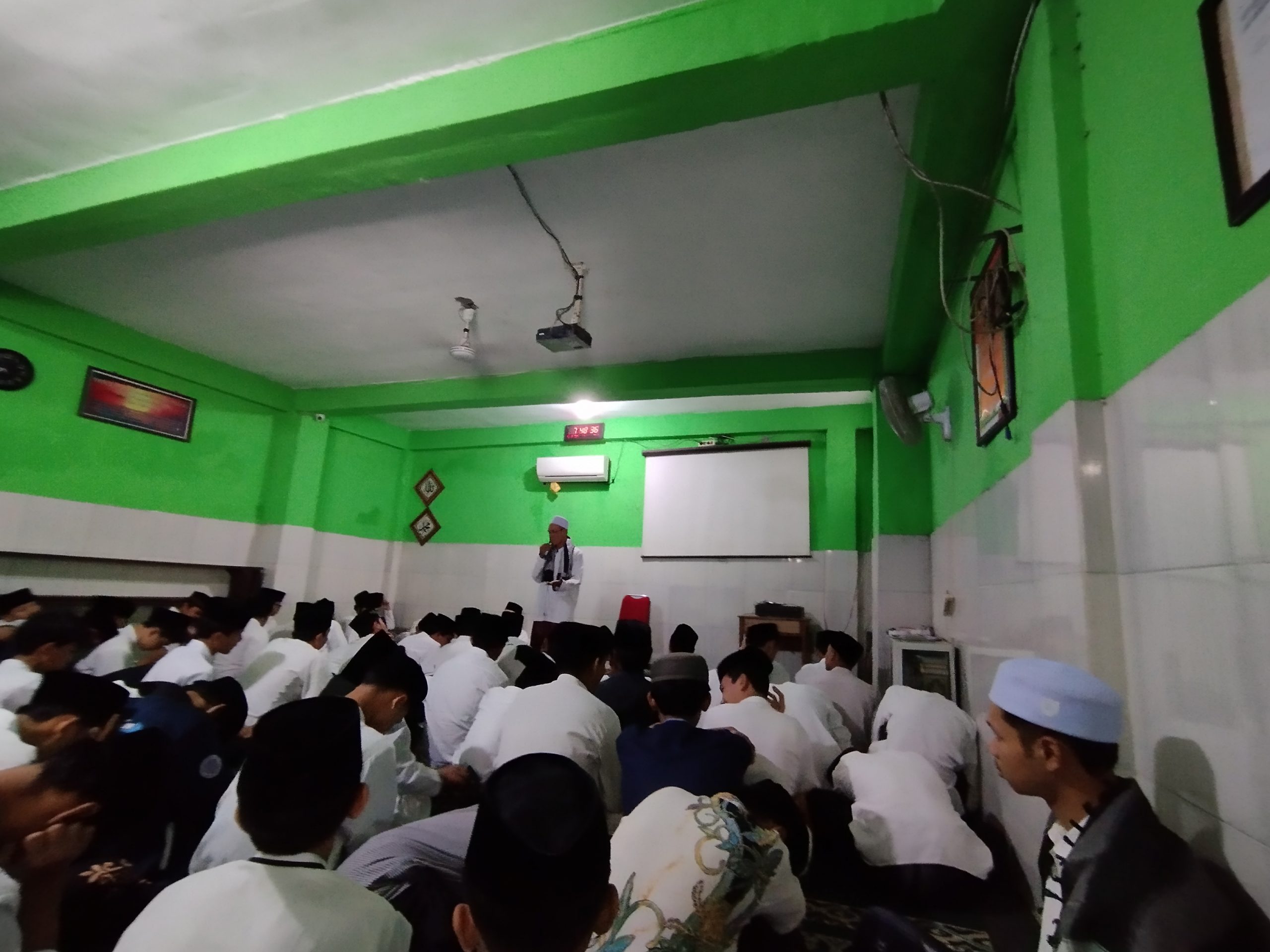 MA Hidayatul Mubtadiin: Menanamkan Birrul Walidain di Pondok Ramadhan